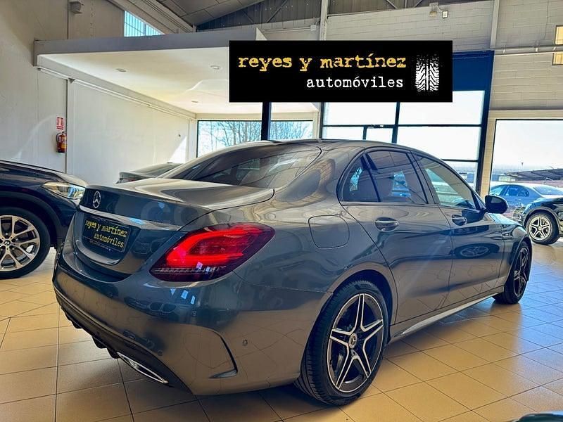 Usado Mercedes C220 194 CV (142 kW) 2020 Gris / plata Berlina