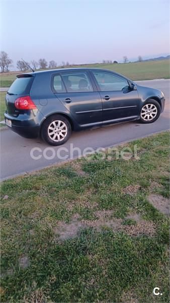 Usado VW Golf VI 105 CV (77 kW) 2008 Azul Utilitario