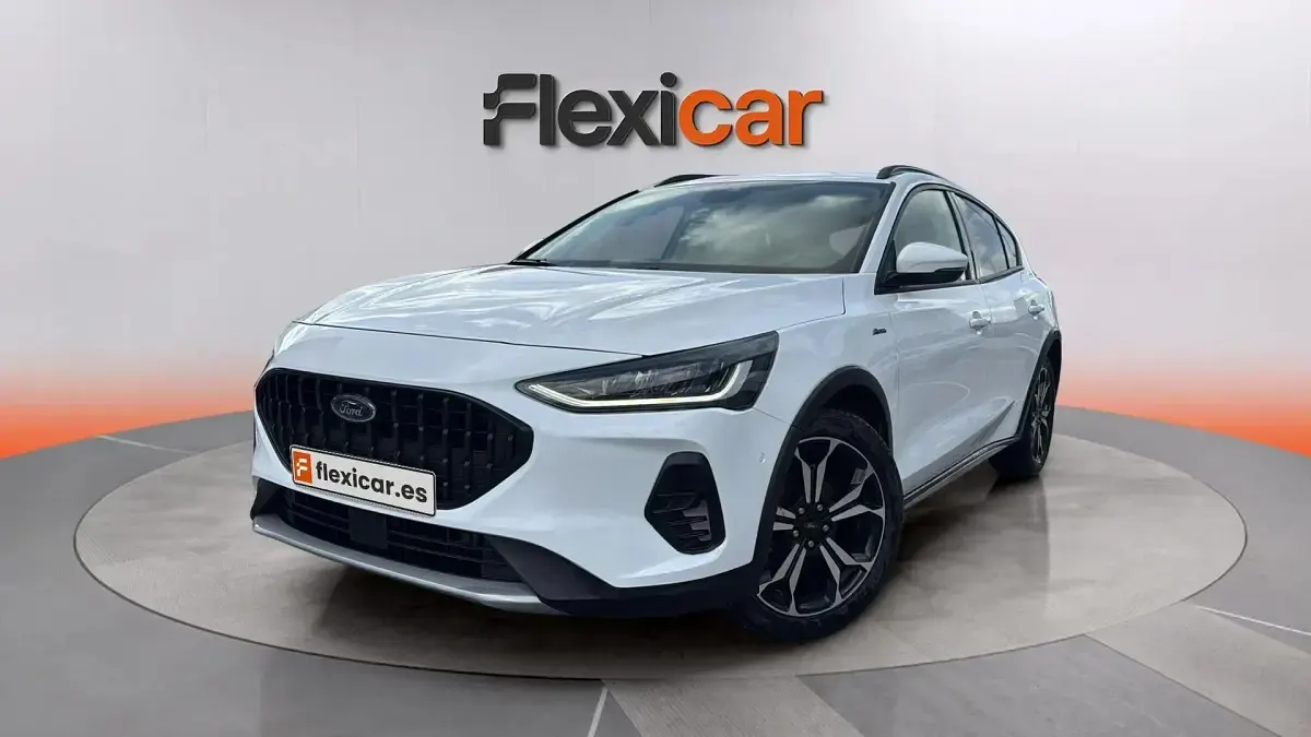 Usado Ford Focus Active 155 CV (114 kW) 2022 Blanco Berlina