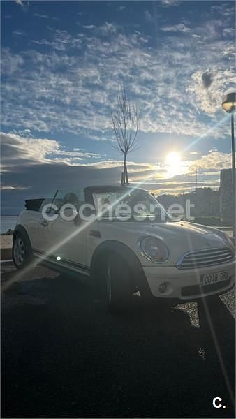 Usado Mini Cooper Cabriolet 116 CV (85 kW) 2009 Beige Descapotable