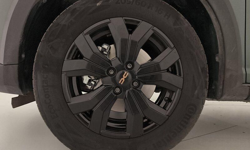 Usado Dacia Jogger Extreme 140 CV (102 kW) 2024 Gris Monovolumen