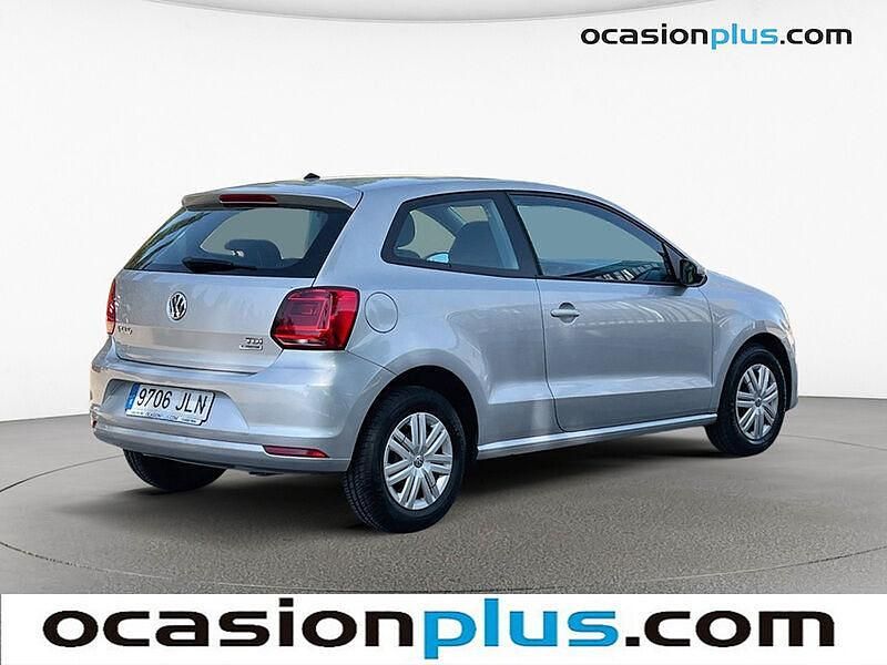 Usado VW Polo Edition 75 CV (55 kW) 2016 Gris plata Utilitario