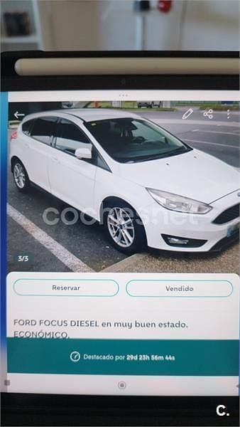 Usado Ford Focus Trend 120 CV (88 kW) 2015 Blanco Berlina
