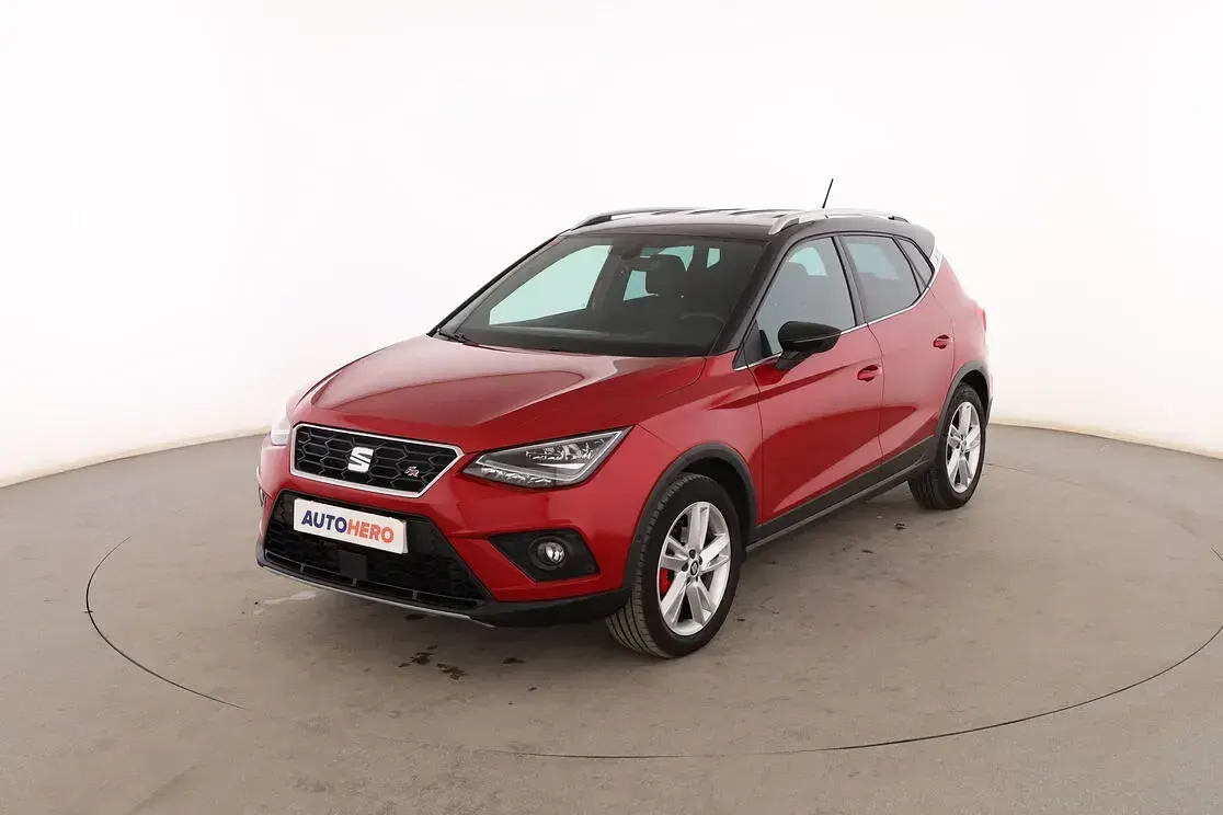 Usado Seat Arona FR 110 CV (80 kW) 2021 SUV