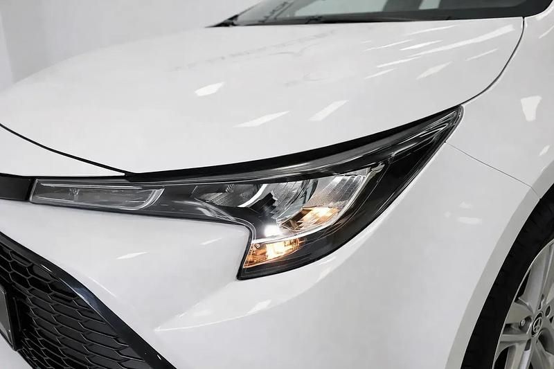 Usado Toyota Corolla Active 122 CV (89 kW) 2022 Blanco