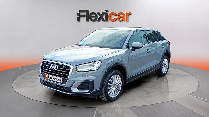 Usado Audi Q2 Advanced Plus 116 CV (85 kW) 2019 Gris SUV