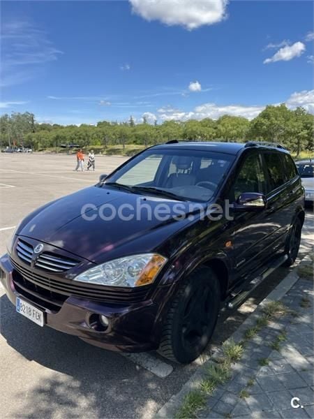 Granate Usado 2006 Ssangyong (KGM) Kyron Limited SUV | 4800 € - Imagen 1/4