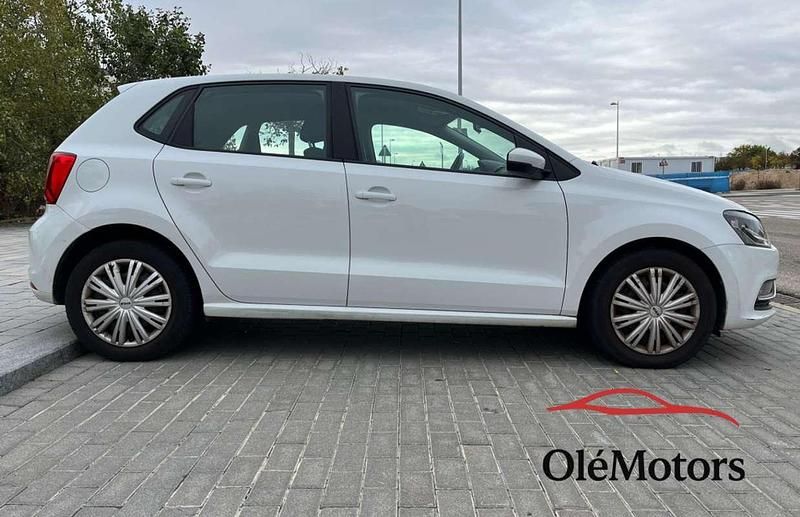 Usado VW Polo Advance 90 CV (66 kW) 2016 Blanco Utilitario