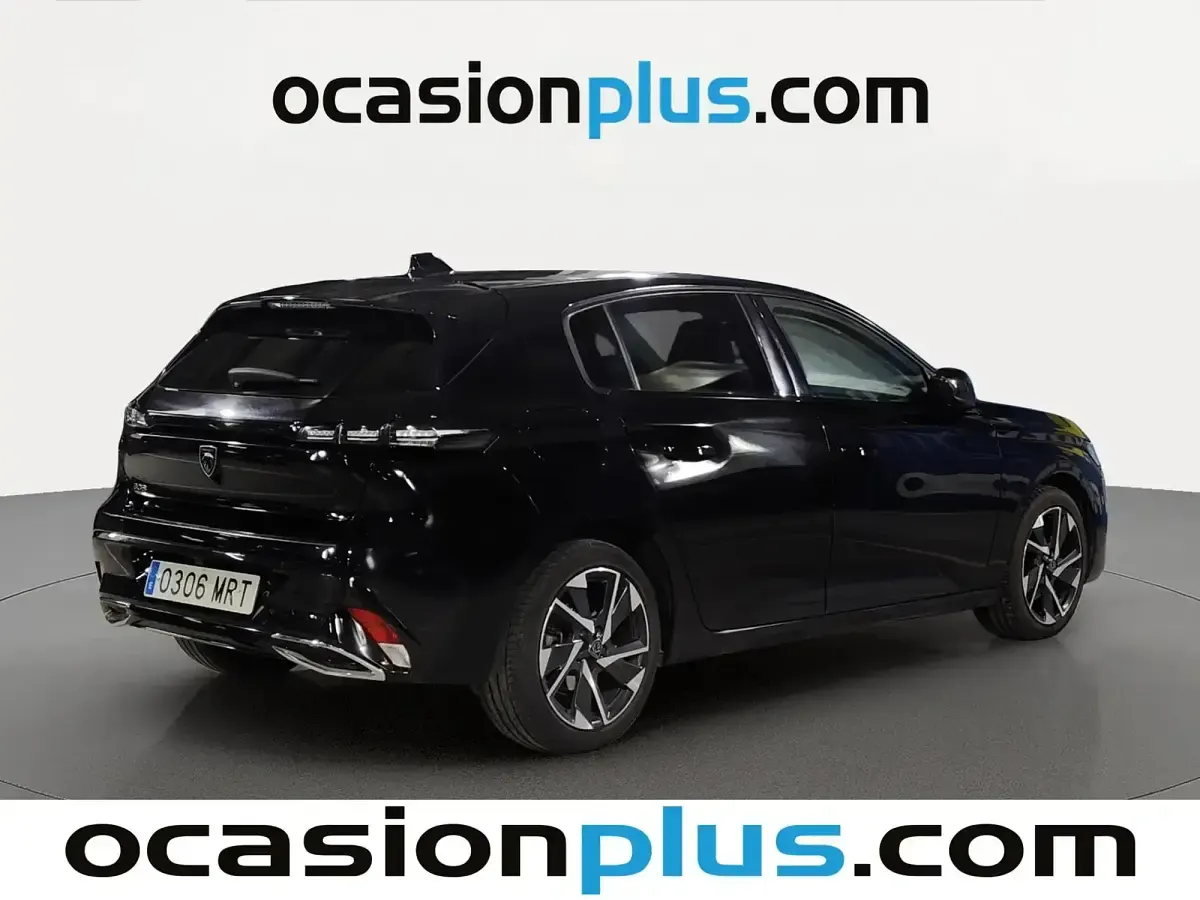 Usado Peugeot 308 Allure 130 CV (95 kW) 2024 Negro Berlina