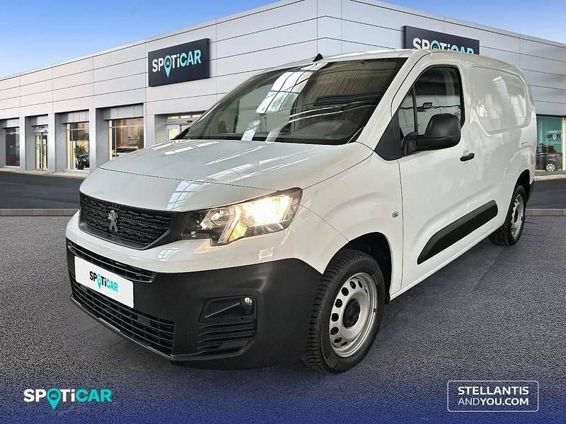 Blanco Usado 2021 Peugeot Partner Monovolumen | 14.790 € (Caro) - Imagen 1/4