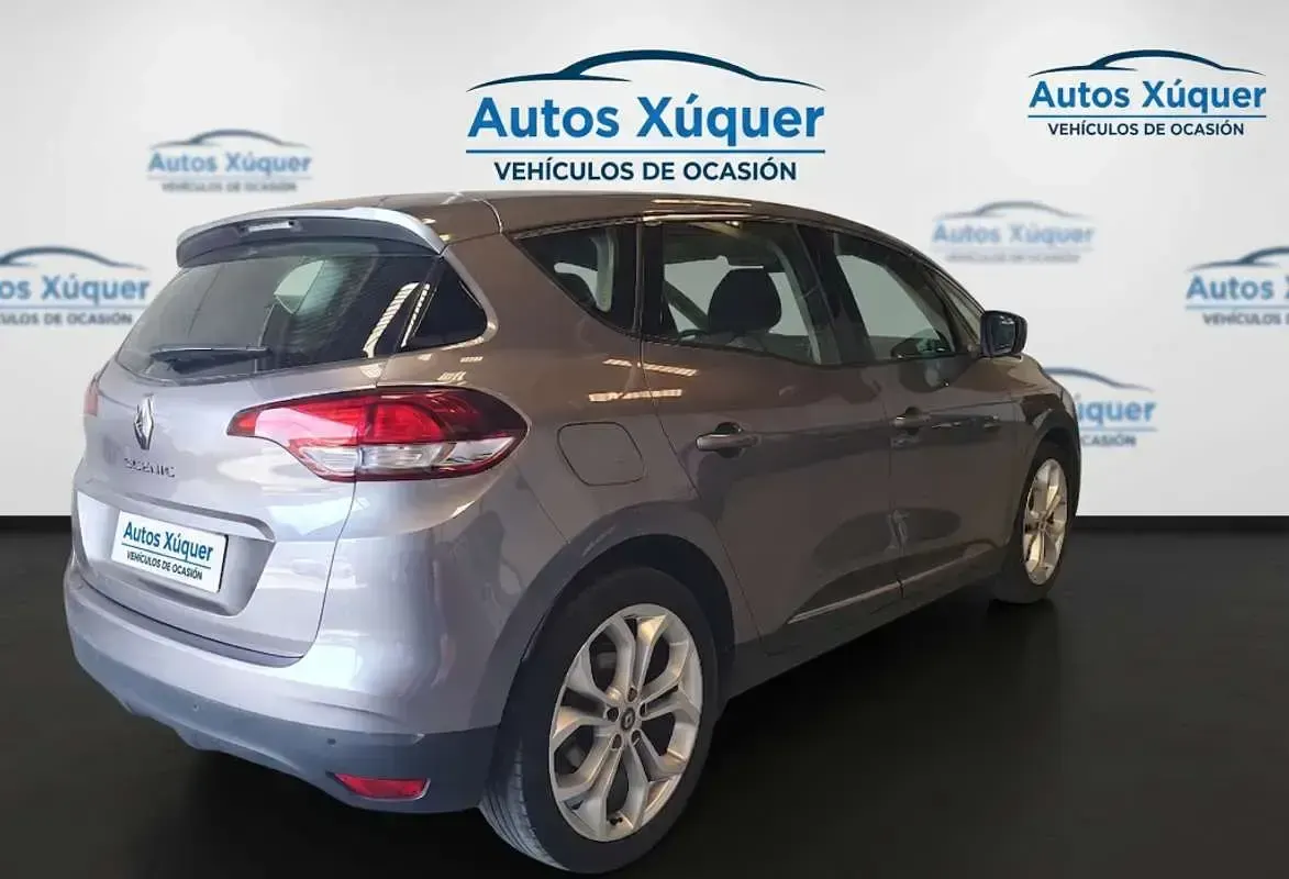 Usado Renault Scénic IV Edition One 110 CV (80 kW) 2017 Gris Monovolumen
