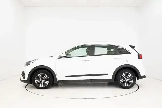 Usado Kia Niro 143 CV (105 kW) 2021 Blanco SUV
