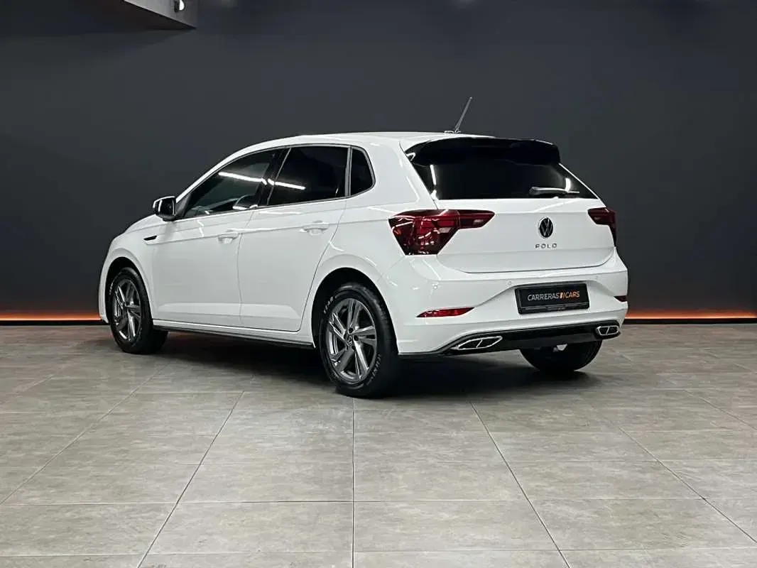 Usado VW Polo R-line 95 CV (69 kW) 2022 Blanco Utilitario