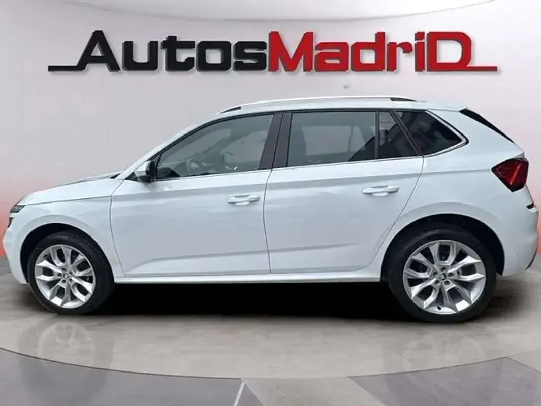 Usado Skoda Kamiq Style 116 CV (85 kW) 2023 Blanco SUV