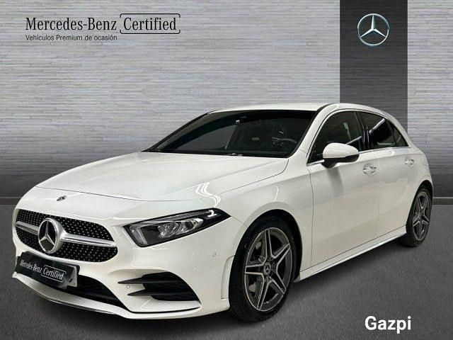 Blanco polar Usado 2022 Mercedes A180 AMG line Utilitario | 28.000 € (Precio justo) - Imagen 1/4