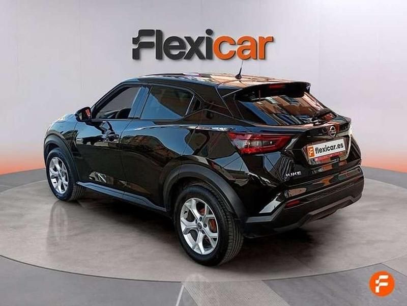 Usado Nissan Juke Acenta 117 CV (86 kW) 2020 Negro SUV