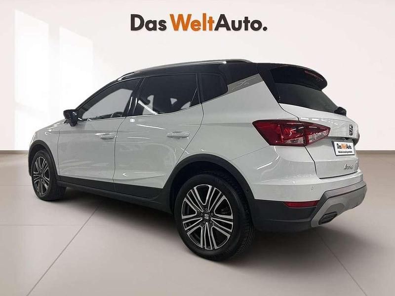 Usado Seat Arona 116 CV (85 kW) 2025 Blanco SUV