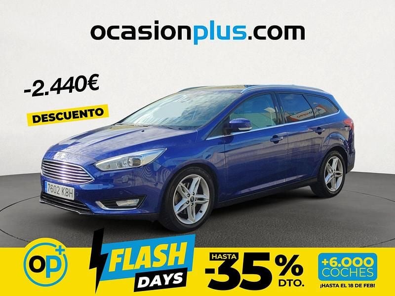 Usado Ford Focus Titanium 150 CV (110 kW) 2017 Azul Monovolumen