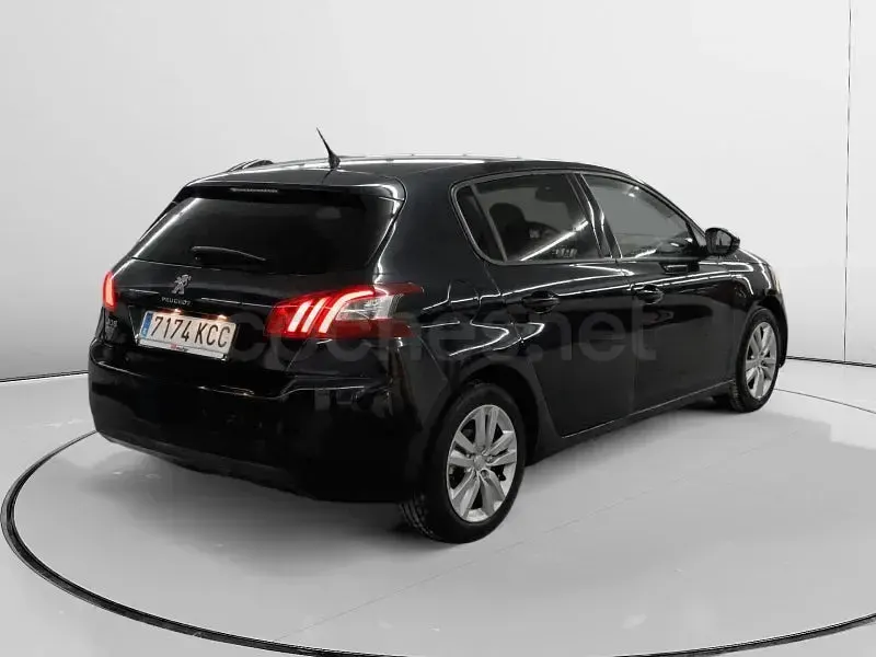 Usado Peugeot 308 Style 110 CV (80 kW) 2017 Azul Berlina