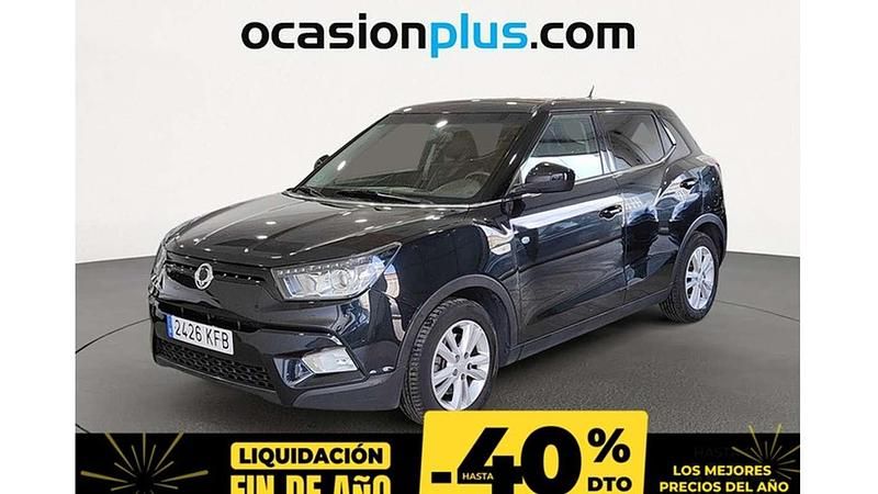 Negro Usado 2017 Ssangyong (KGM) Tivoli Limited SUV | 11.400 € (Precio justo) - Imagen 1/4