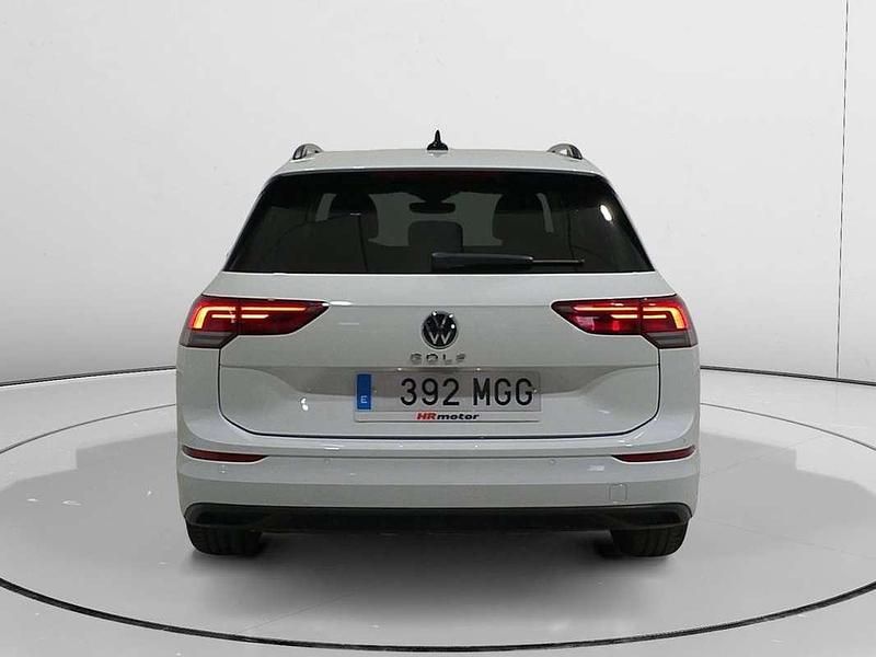 Usado VW Golf VIII 117 CV (86 kW) 2023 Blanco Familiar