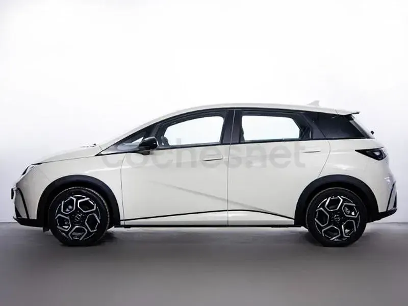 Nuevo BYD Dolphin Comfort 114 kW (156 CV) 2026 Eléctrico Utilitario
