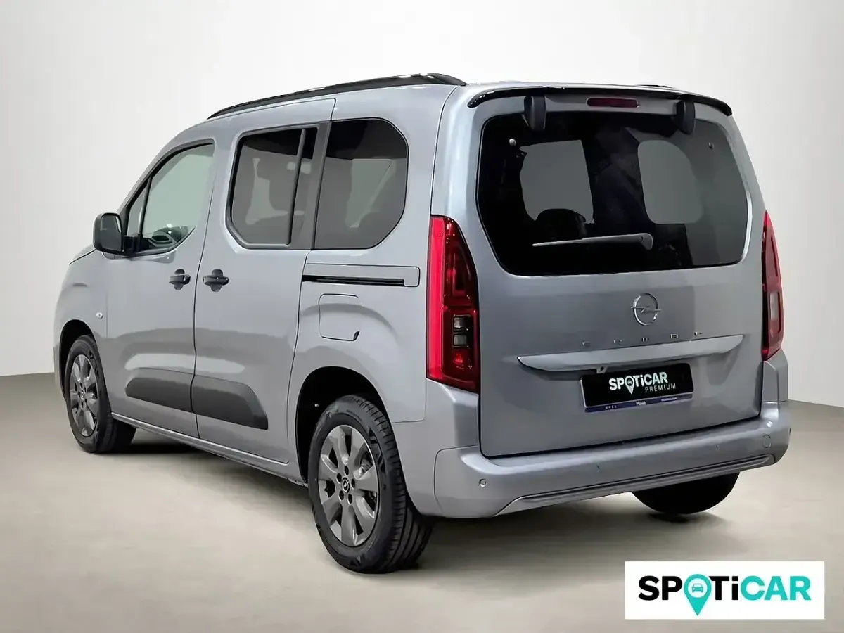 Nuevo Opel Combo S 100 CV (73 kW) 2026 Gris Monovolumen