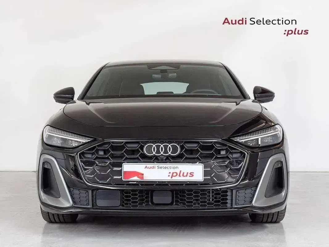 Usado Audi A5 Business 204 CV (150 kW) 2025 Negro Berlina