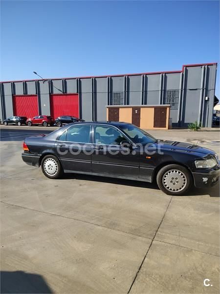 Usado Honda Legend 205 CV (150 kW) 1996 Negro Berlina