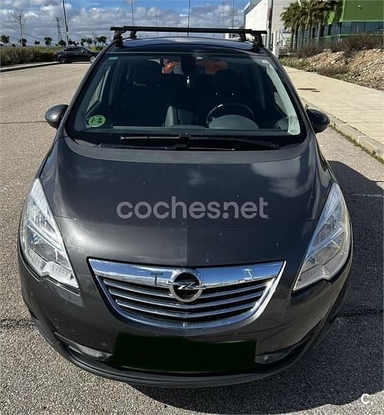 Usado Opel Meriva Cosmo 120 CV (88 kW) 2010 Gris / plata Monovolumen