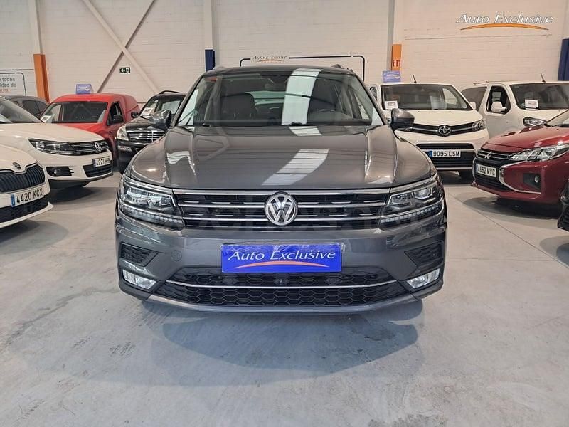 Begagnad VW Tiguan Sportline 150 HK (110 kW) 2017 Grå SUV