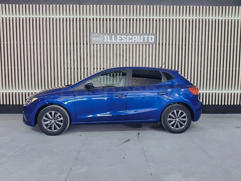 Käytetty Seat Ibiza Business 90 HP (66 kW) 2020 Sininen Viistoperä