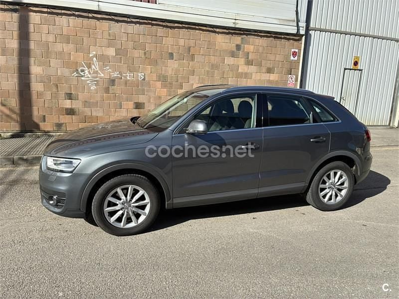 Usado Audi Q3 Ambiente 140 CV (102 kW) 2014 Gris / plata SUV