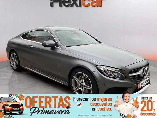 Usado Mercedes C220 170 CV (125 kW) 2018 Gris / plata Coupe