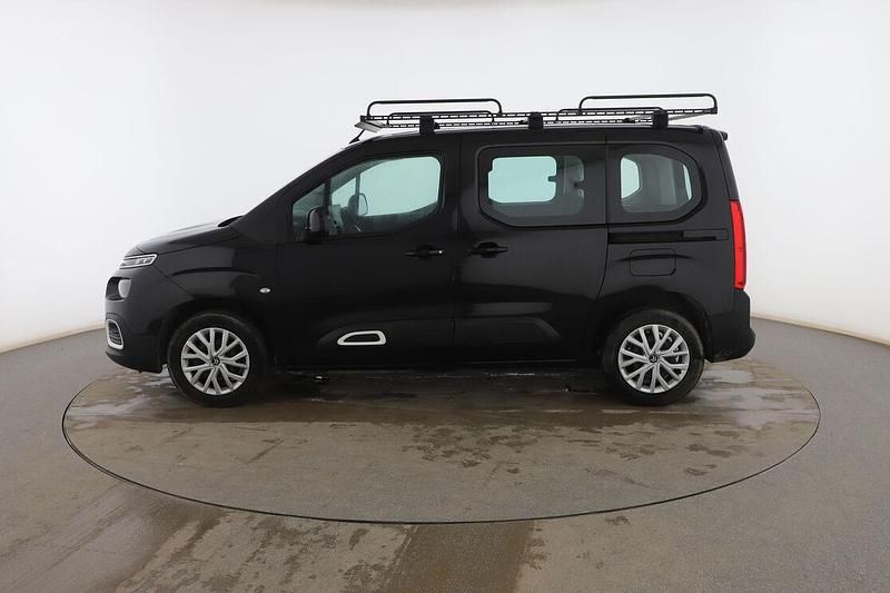 Usado Citroën Berlingo Feel 102 CV (75 kW) 2023 Negro Monovolumen