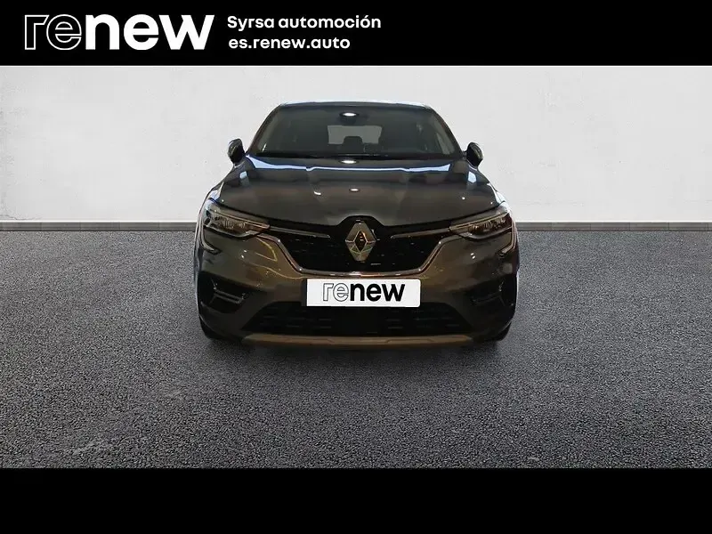 Usado Renault Arkana Zen 140 CV (102 kW) 2022 Gris SUV