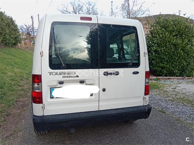 Usado Ford Tourneo Connect Trend 102 CV (75 kW) 2024 Blanco Monovolumen