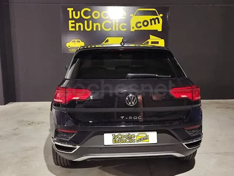 Usado VW T-Roc Advance 115 CV (84 kW) 2021 Negro SUV