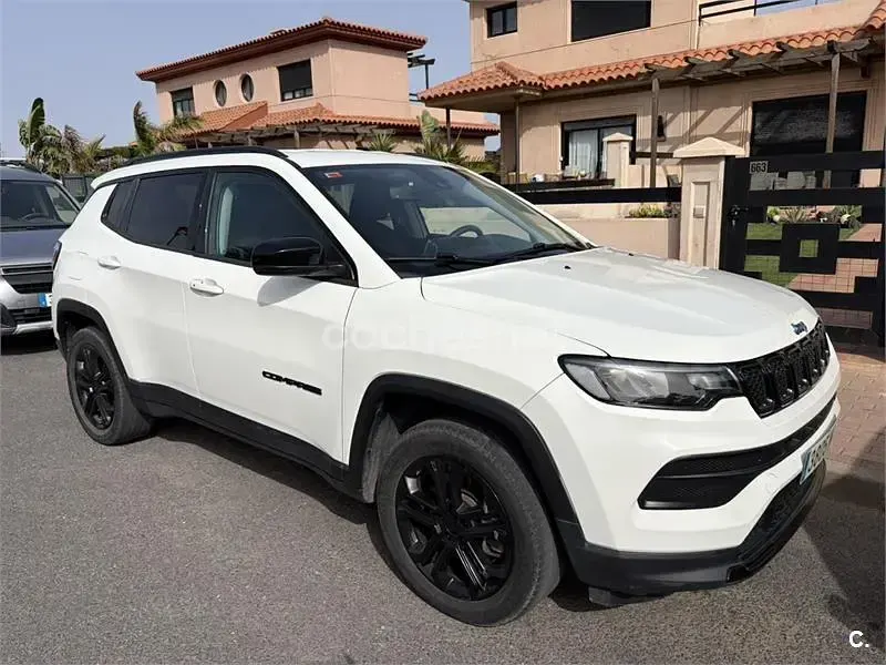 Usado Jeep Compass Longitude 190 CV (139 kW) 2022 Blanco SUV