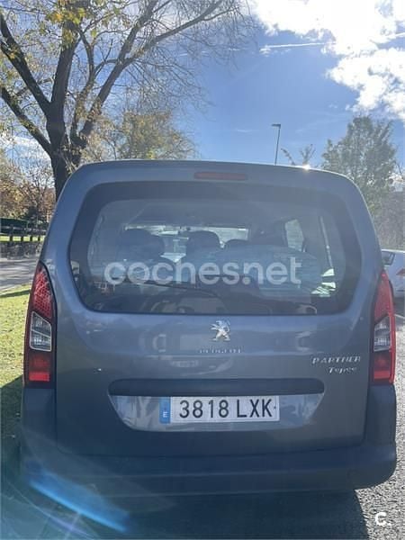 Usado Peugeot Partner Tepee Access 75 CV (55 kW) 2013 Azul Monovolumen