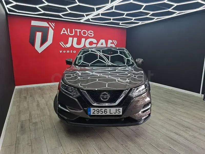 Usado Nissan Qashqai N-Connecta 115 CV (84 kW) 2020 Marrón SUV