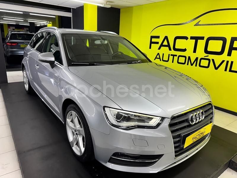 Gris / plata Usado 2015 Audi A3 Sportback Advanced Berlina | 16.990 € (Un poco caro) - Imagen 1/4