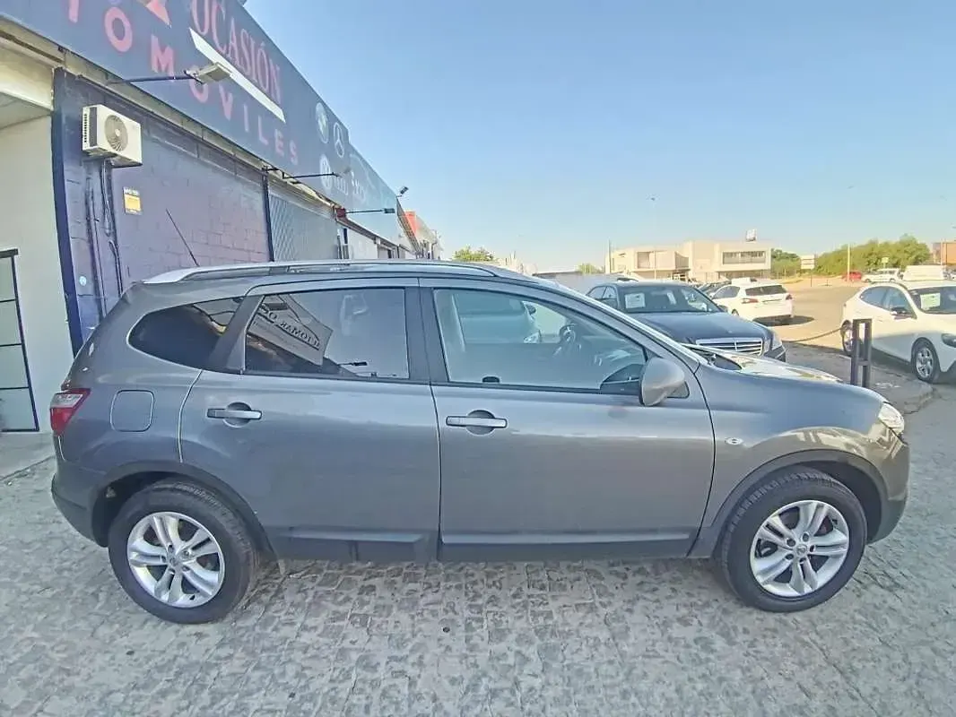 Usado Nissan Qashqai Acenta 110 CV (80 kW) 2012 Gris SUV