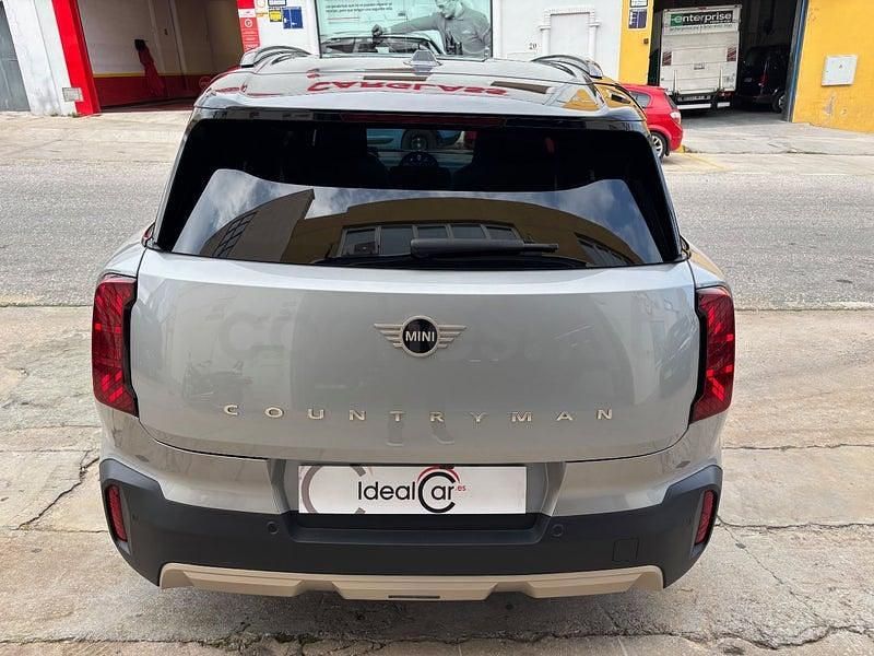Usado Mini Countryman 163 CV (119 kW) 2025 Gris / plata SUV