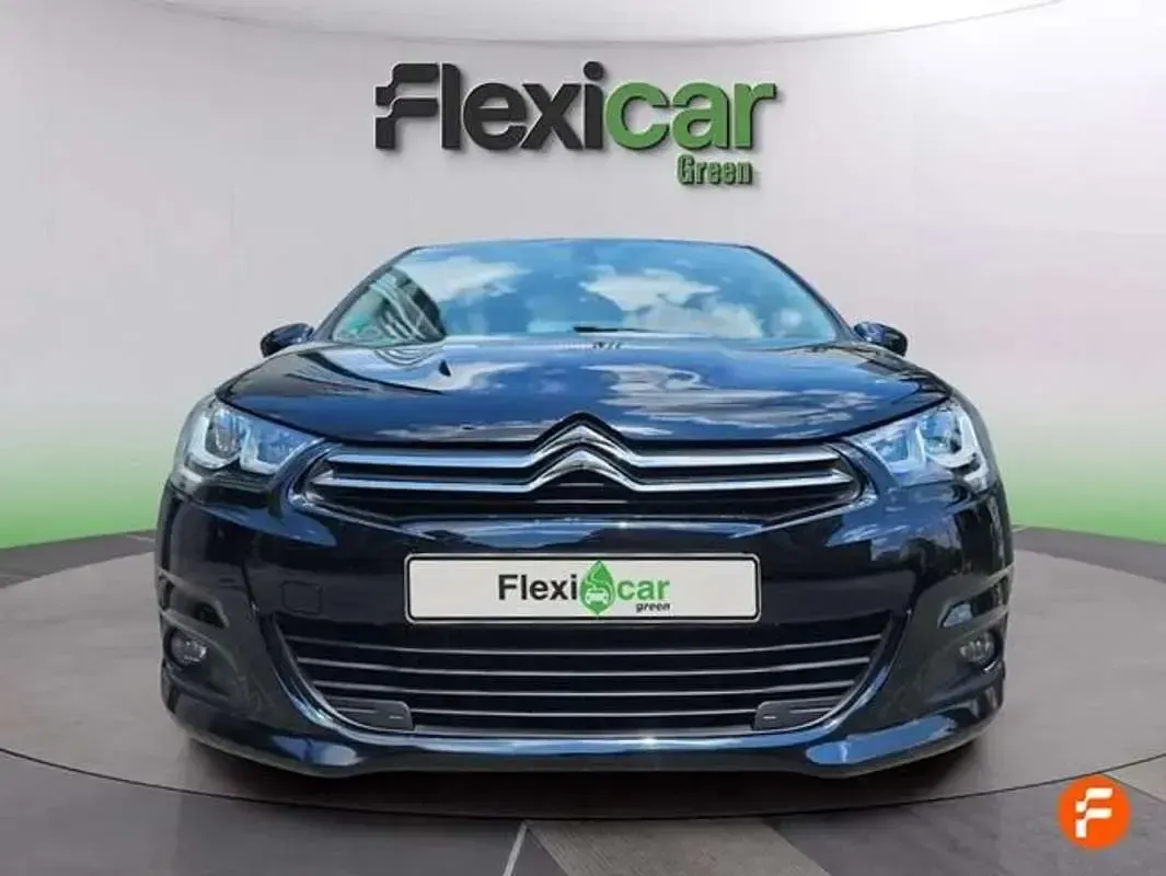 Usado Citroën C4 Feel 110 CV (80 kW) 2017 Negro Utilitario