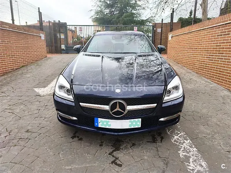 Usado Mercedes SLK250 204 CV (150 kW) 2012 Azul Descapotable