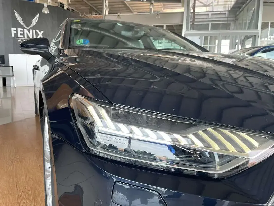 Usado Audi A7 Sportback Ambiente 286 CV (210 kW) 2018 Azul Utilitario