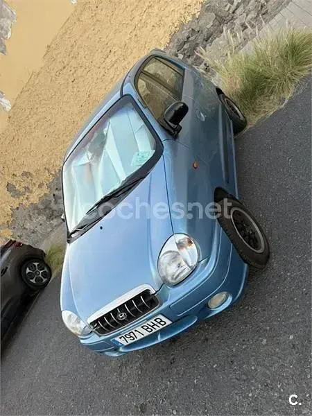 Usado Hyundai Atos GLS 55 CV (40 kW) 2002 Azul Utilitario