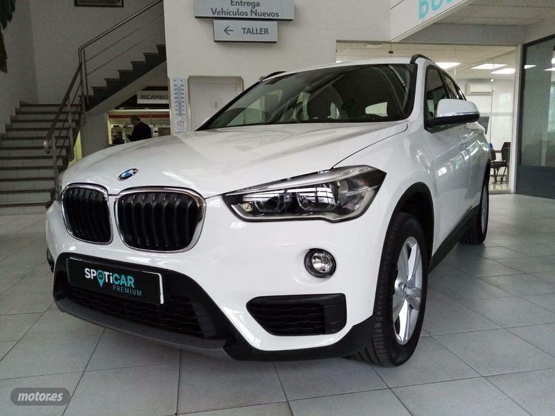 Blanco Usado 2018 BMW X1 SUV | 26.900 € - Imagen 1/4