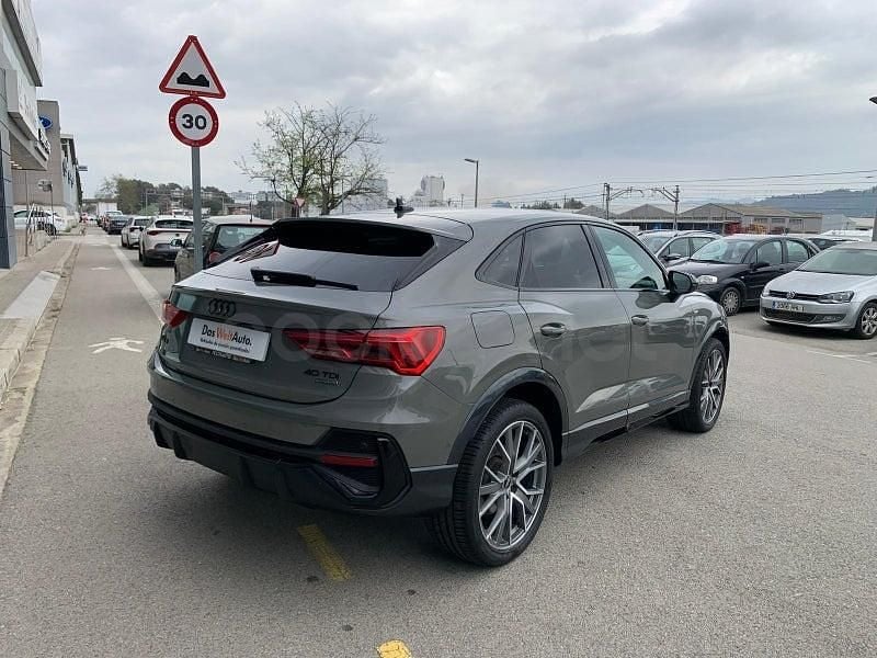 Usado Audi Q3 Sportback Ambiente 200 CV (147 kW) 2021 Gris / plata SUV